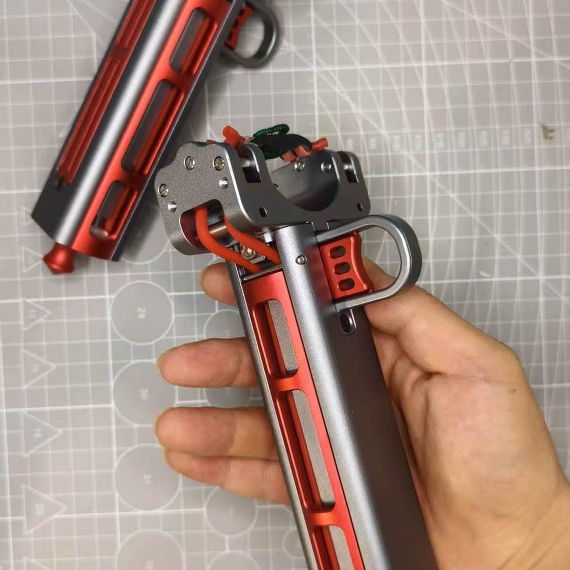 CNC Volledig Metalen Automatis - Outdoor Hunting Products recensie en prijs