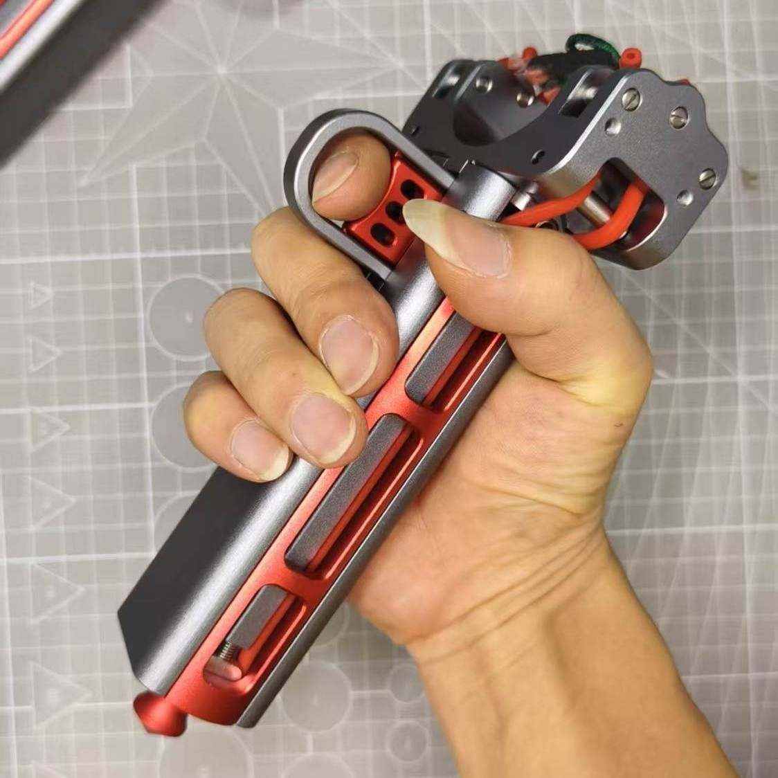 CNC Volledig Metalen Automatis - Outdoor Hunting Products recensie en prijs